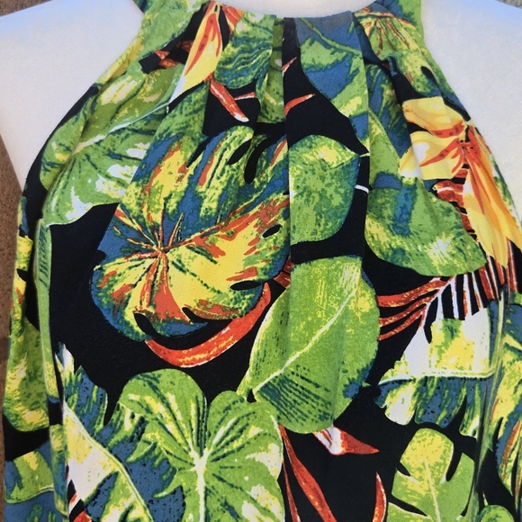 Rachel Roy Tropical Halter Tank - Picture 3 of 9